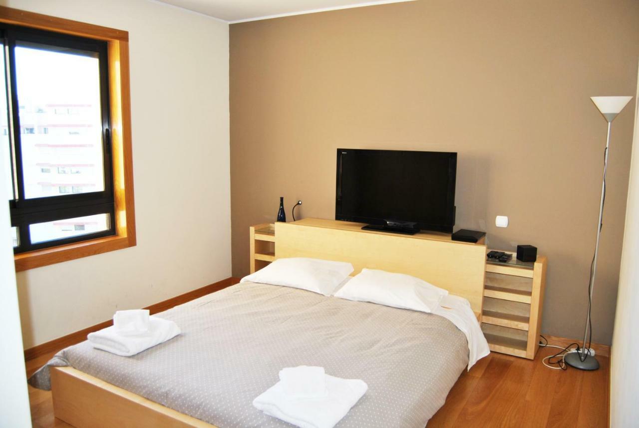 Parque Nacoes Prime Apartments 16 - 3 Quartos Lisbona Esterno foto